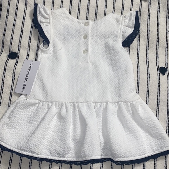 Calvin Klein Jeans 2 Piece Set - Picture 9 of 13